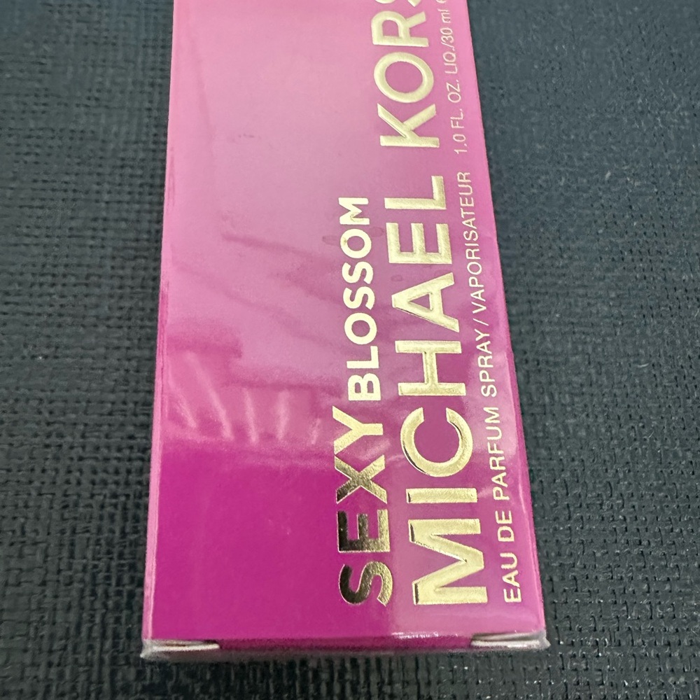 Michael Kors Sexy Blossom - Brand New 1.0 fl oz / 30 ml